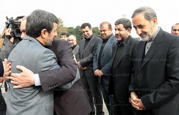 احمدي نژاد پيش از عزيمت به پاکستان