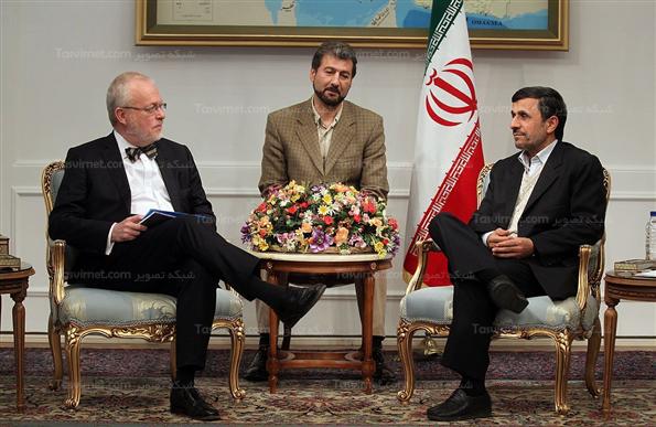 تقدیم استوارنامه سفیر جدید سوئد به احمدی نژاد