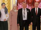 اعطای نشان «شهرت والدین» توسط پوتین به خانواده های پرجمعیت