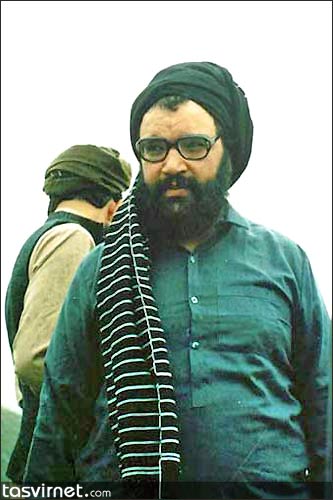 سید عباس موسوی در ۱۶ فوریه سال ۱۹۹۲ (۲۷ بهمن ۱۳۷۱) در حمله یگان ویژه مزدوران رژیم صهیونیستی به شهادت رسید. به این نحو که وی در صبح روز ۱۶ فوریه برای شرکت در مراسم هشتمین سالگرد مرگ شیخ شهداء به سمت جبشیت حرکت کرد و بعد از سخنرانی و حضور در «گلزار شهدا جبشیت» به شهر الشرقیه رفت، سپس راهی شهر کوثر به الیسا شد و در این شهر بر اثر اصابت موشک شلیک شده از هلیکوپترهای نیروهای اسرائیل به خودرو حال وی و همسر و تنها فرزندش، در سن ۴۰ سالگی به شهادت رسید.