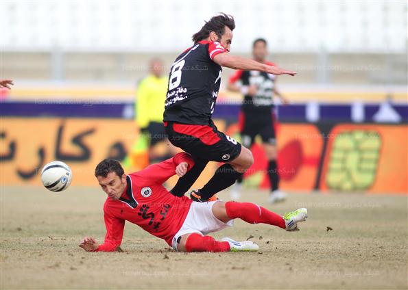 دیدار تیم های فوتبال پرسپولیس و شهرداری تبریز