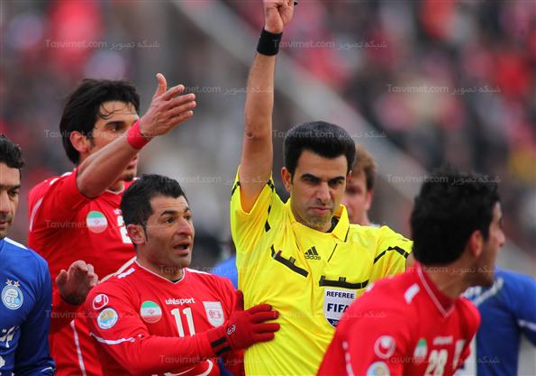 دیدار تیم های فوتبال استقلال و تراکتورسازی تبریز