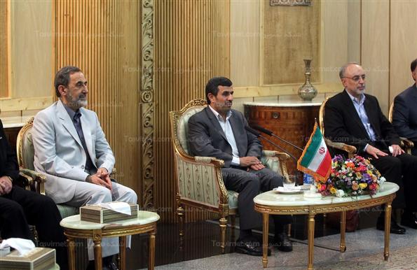 سفر احمدی نژاد به برزیل