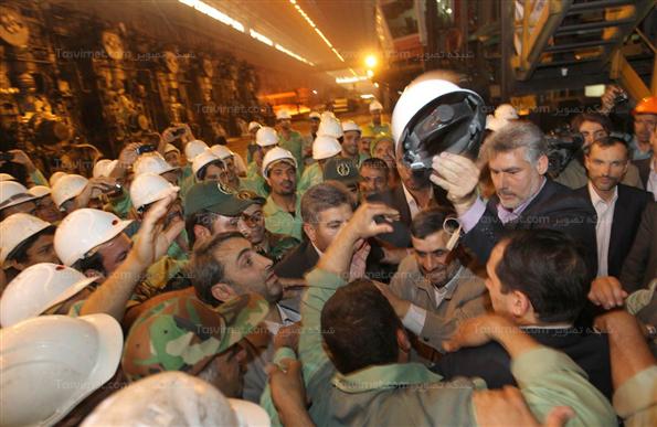 احمدی نژاد در مراسم افتتاح فاز اول واحد تولید آهن