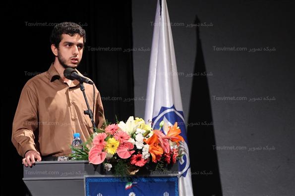 احمدی نژاد در مراسم تجلیل از مدال آوران المپیادهای