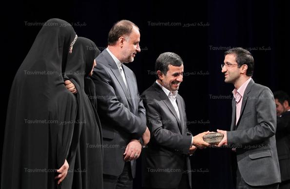 احمدی نژاد در مراسم تجلیل از مدال آوران المپیادهای