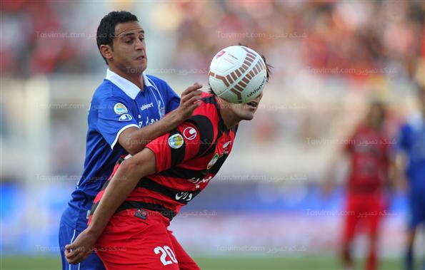 دیدار تیم های فوتبال استقلال و پرسپولیس
