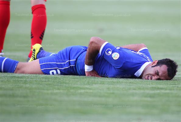 دیدار تیم های فوتبال استقلال و پرسپولیس