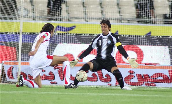 دیدار تیم های استقلال تهران و راه آهن شهر ری