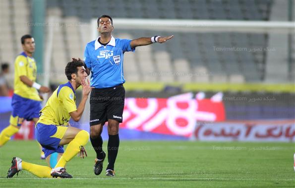 دیدار تیم های پرسپولیس و نفت تهران