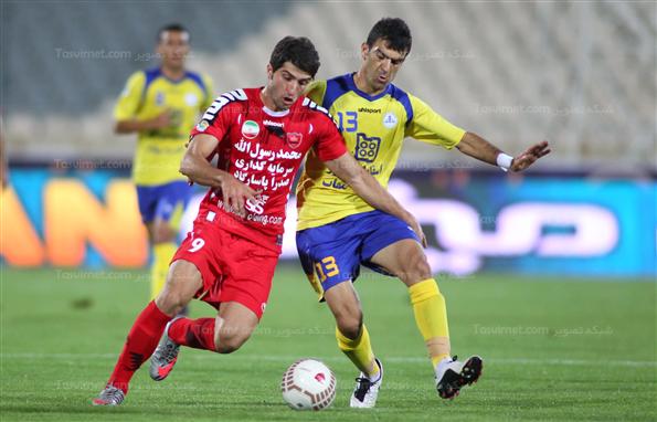 دیدار تیم های پرسپولیس و نفت تهران