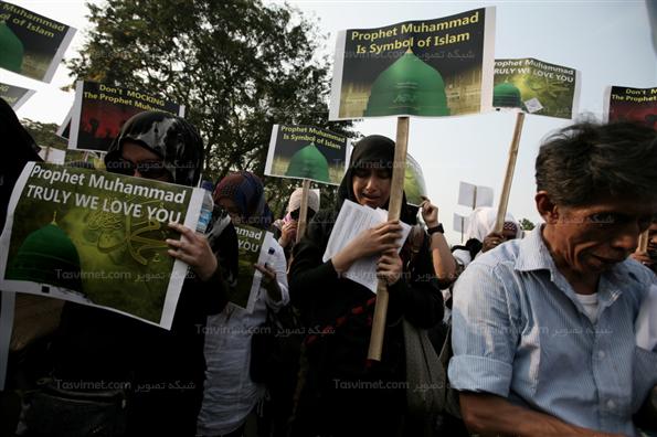 راهپیمایی مسلمانان اندونزی در اعتراض به اهانت به پیامبر اسلام