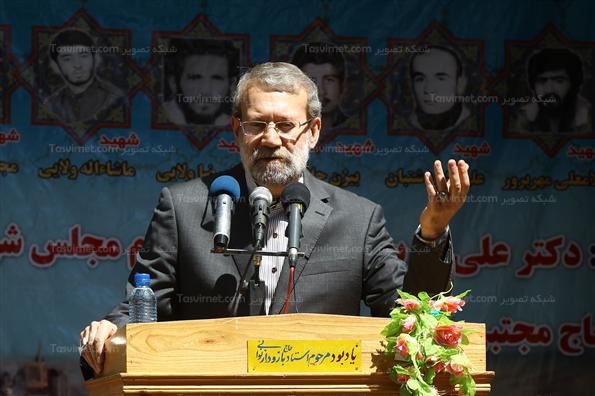 دکتر لاریجانی در یادواره شهدای روستای نوا