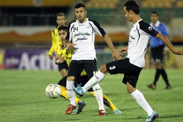 دیدار تیم های فوتبال صبا و سپاهان