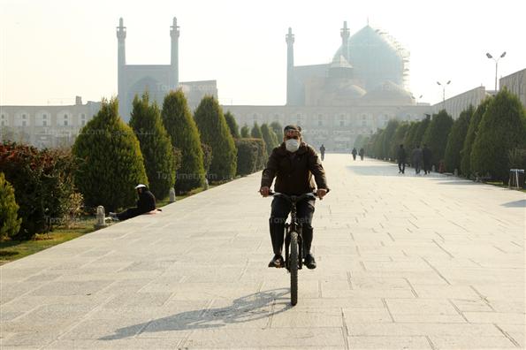 نفس گرفته اصفهان در هفته هوای پاک