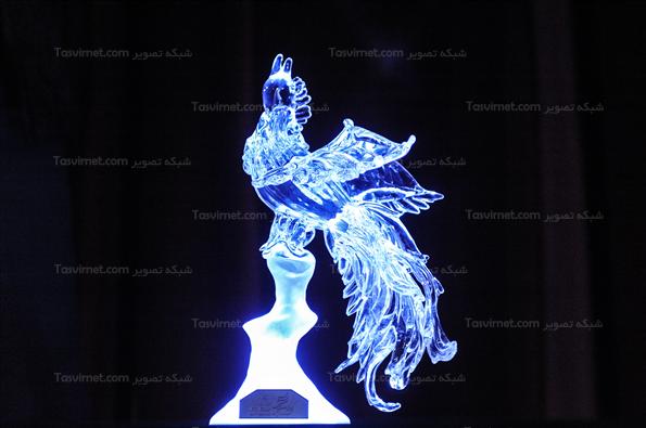 رونمایی از پوسترها و تندیس جشنواره‌ی فیلم فجر