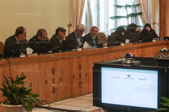 حاشیه جلسه هیات دولت