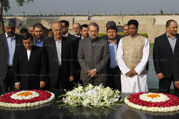 ادای احترام رئیس مجلس به مقام گاندی