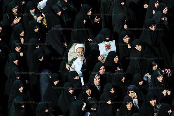 مراسم تشییع پیکر آیت‌الله حاج شیخ عزیز الله خوشوقت