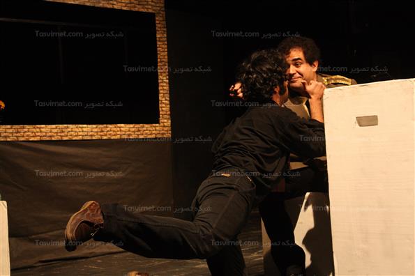 نمایش پزشک نازنین