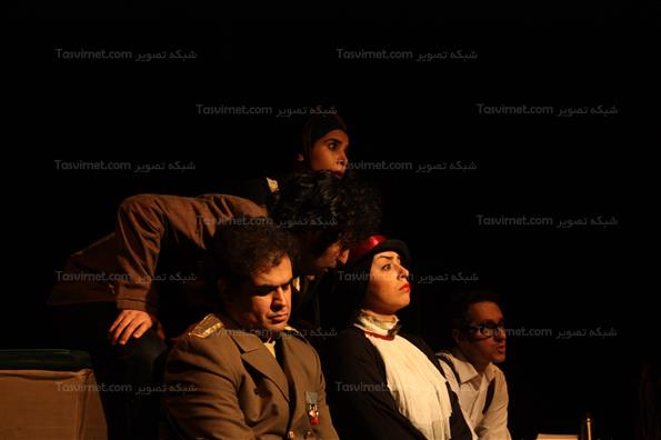 نمایش پزشک نازنین