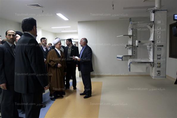 بازدیدهاشمی بیمارستان فرهیختگان