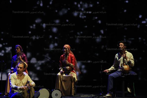 کنسرت گروه موسیقی رستاک