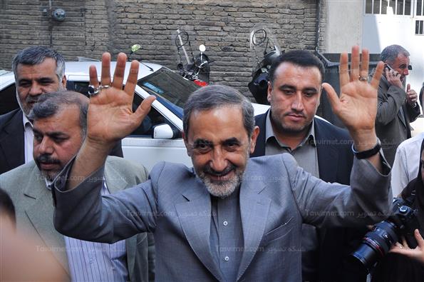 نشست خبری ولایتی