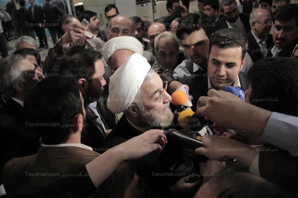 حجت‌الاسلام حسن روحانی ثبت نام کرد