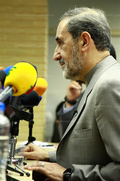 نشست خبری ولایتی