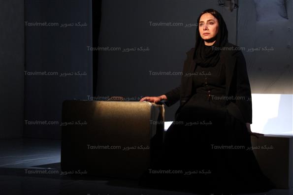 نمایش گاهی یه تلفن به خودت بزن