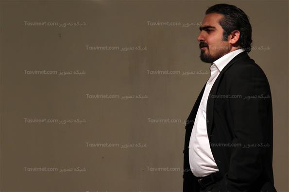 نمایش گاهی یه تلفن به خودت بزن