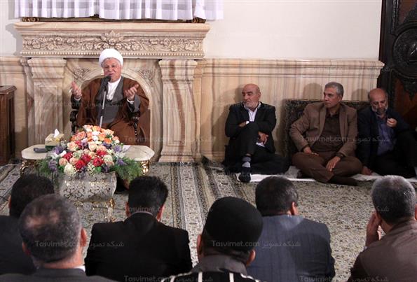 دیدار جمعی از اعضای خانه کارگر با هاشمی رفسنجانی