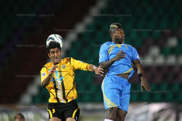 دیدار تیم های فوتبال سپاهان اصفهان و الغرافه قطر