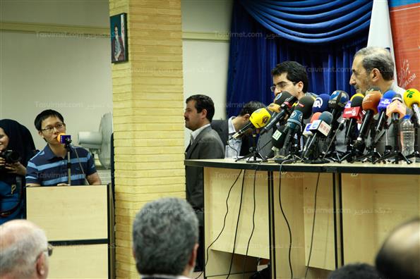 نشست خبری علی اکبر ولایتی