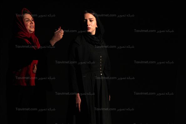 نمایش گاهی یه تلفن به خودت بزن