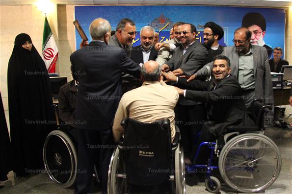 زاکانی ثبت نام کرد