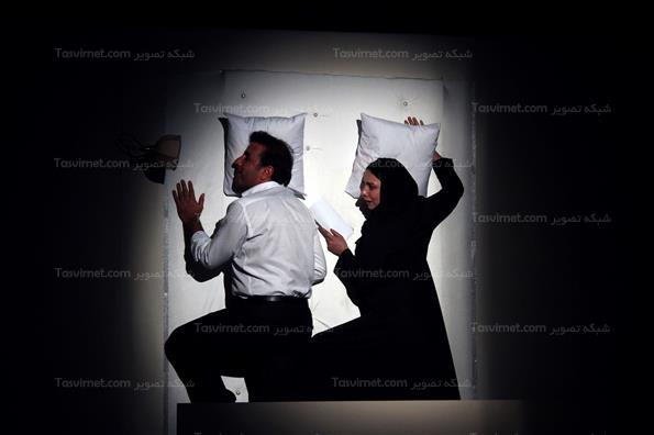 نمایش گاهی یه تلفن به خودت بزن