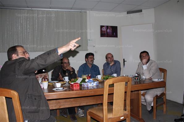 جلسه داوری جشنواره قاب های بهشتی