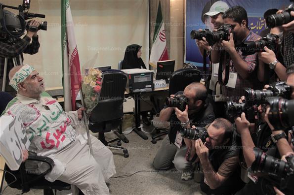 حاشیه ثبت نام انتخابات ریاست جمهوری