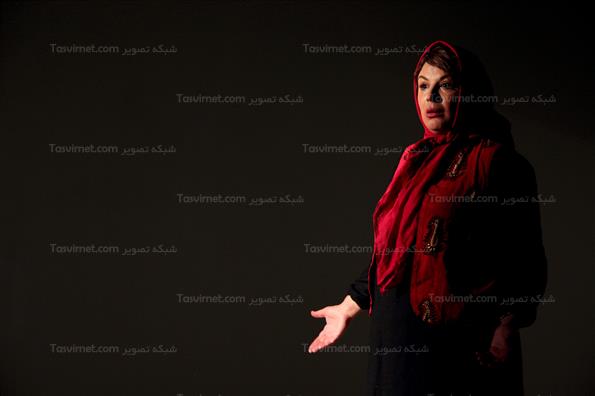 نمایش گاهی یه تلفن به خودت بزن