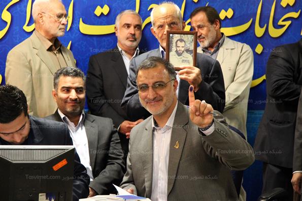 زاکانی ثبت نام کرد