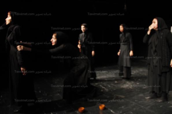 اجرای نمایش خانه برنارد آلبا