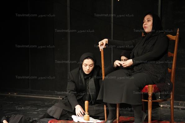 اجرای نمایش خانه برنارد آلبا