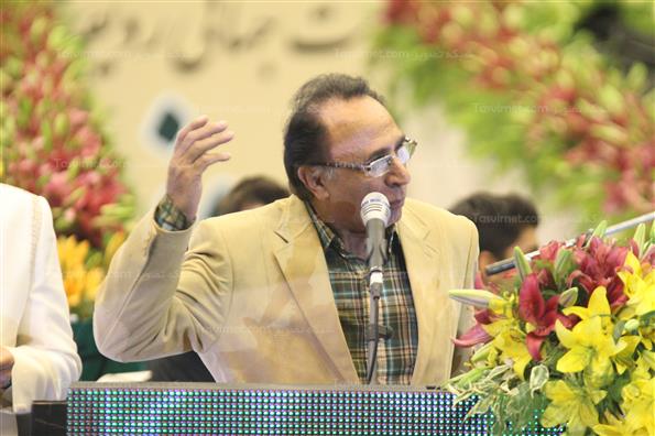 اسماعیل آذر