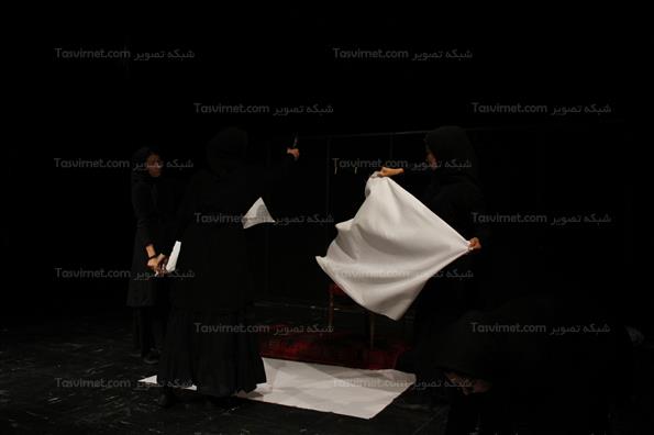 اجرای نمایش خانه برنارد آلبا