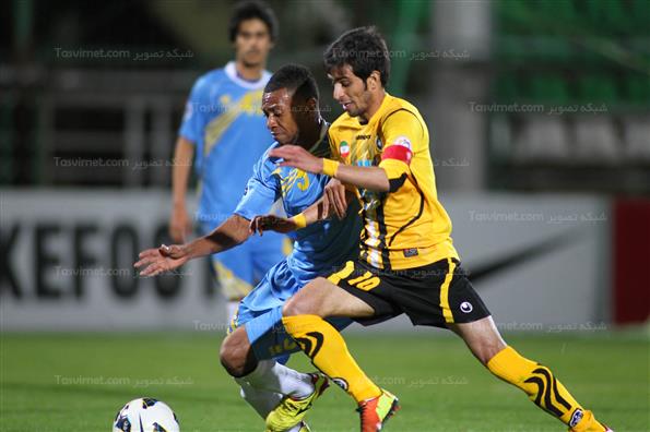 دیدار تیم های فوتبال سپاهان اصفهان و الغرافه قطر