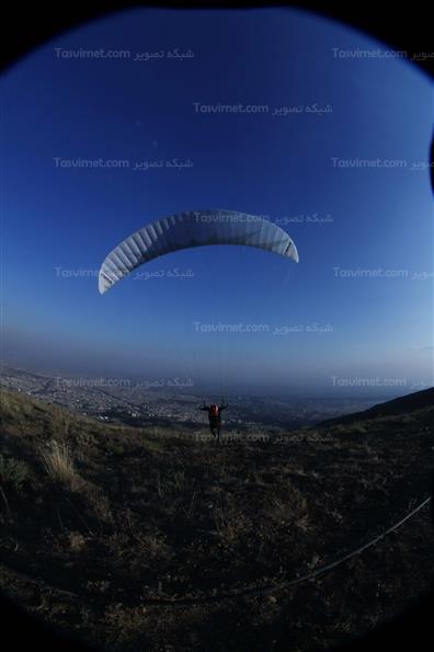 پرواز پاراگلایدر ها