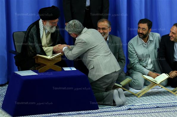 محفل انس با قرآن با حضور رهبر انقلاب اسلامی