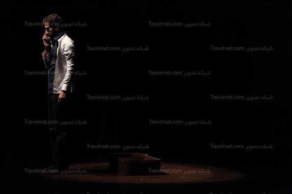 نمایش احساس آبی مرگ